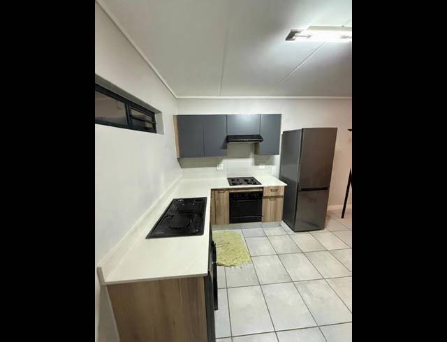 2 BEDROOM APARTMENT FOR SALE IN PRETORIA WEST